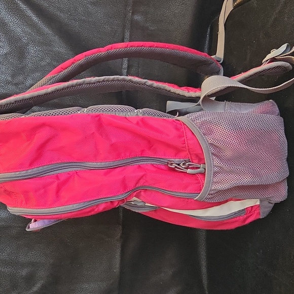 Under Armour Vibrant Pink and Gray Backpack - Picture 5 of 8